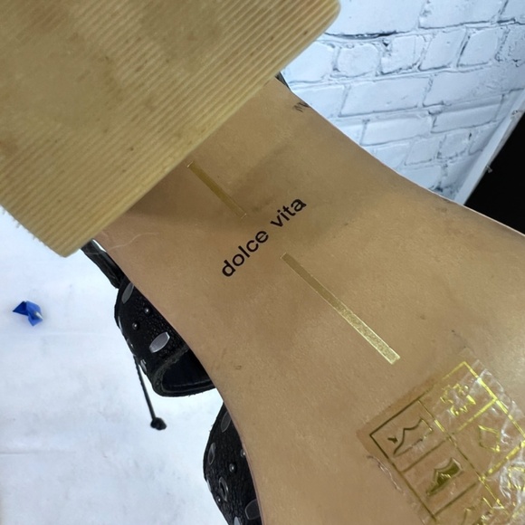 •|•DOLCE VITA•| Black Leather Studded Gladiator Sandals Size 9 w/ 4" Heel - Picture 11 of 16